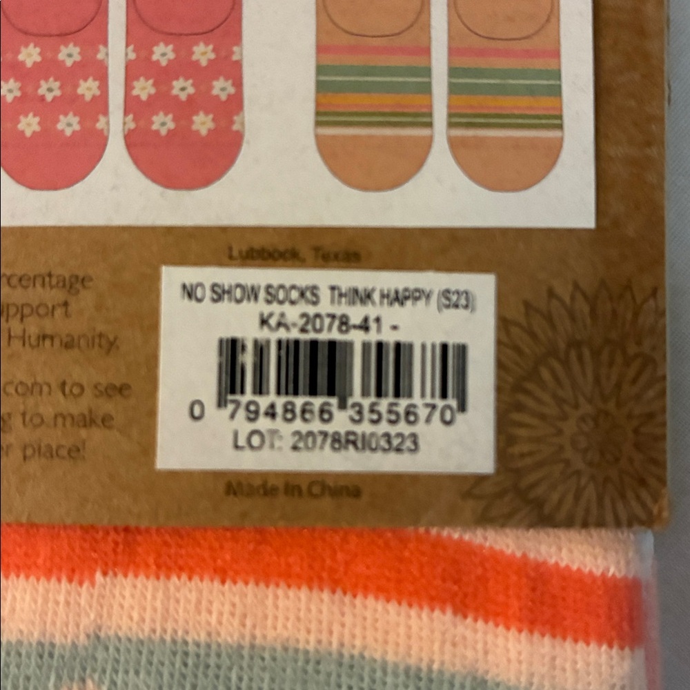 3 pack Karma Cream Floral No-Show Socks - Picture 4 of 4